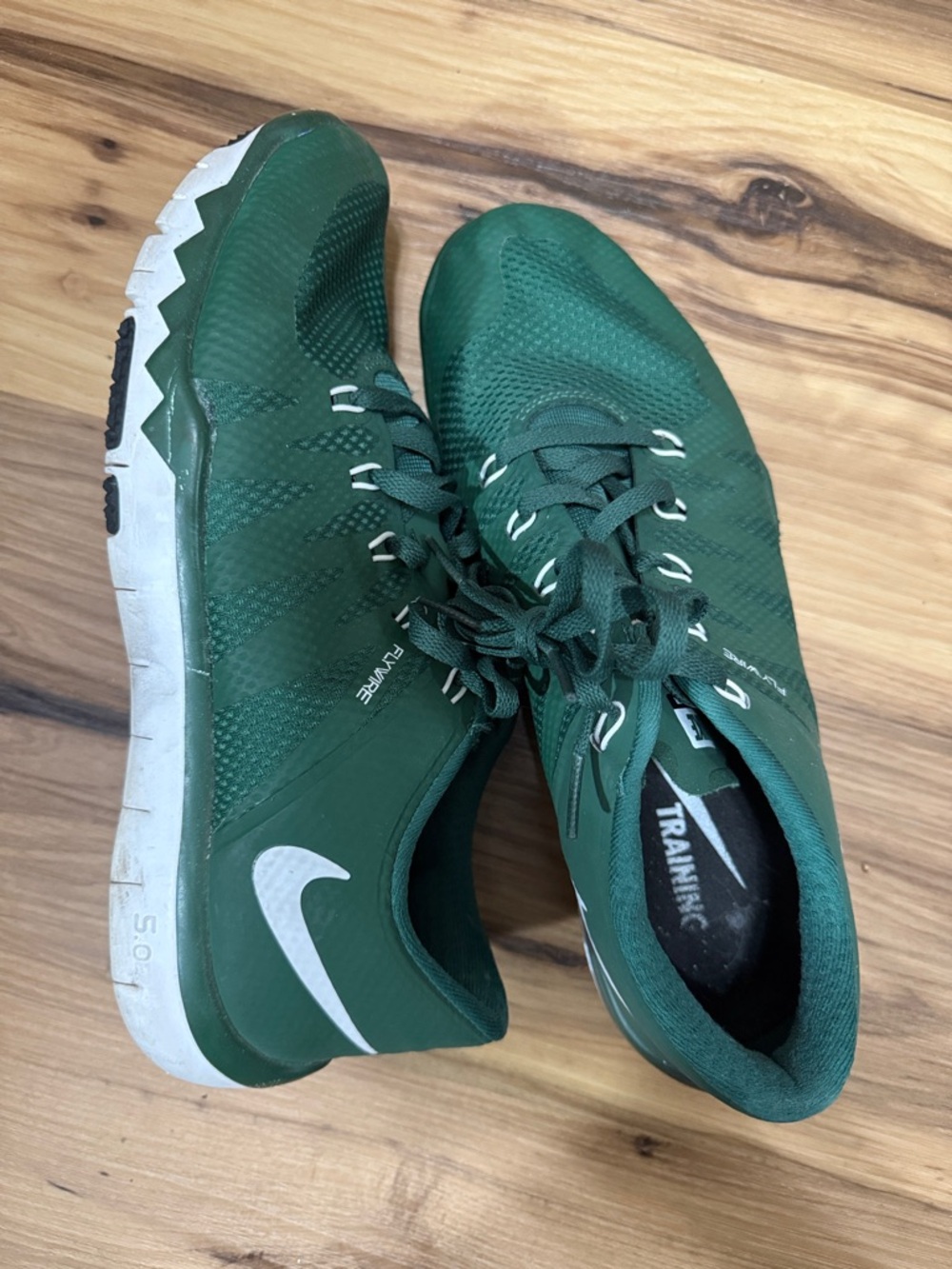 Nike Green Men's Training Sneakers - Picture 2 of 3